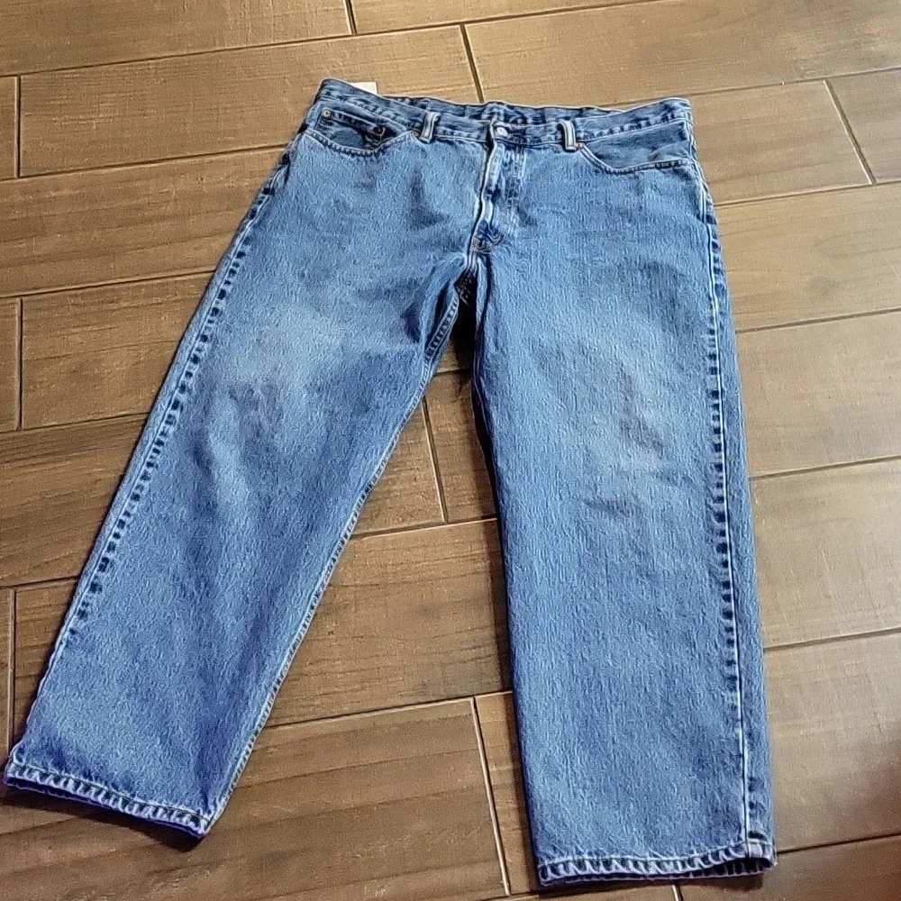 Levi's blue jeans 550 classic 5 pocket style 100% cotton straight leg 40x30 EUC…